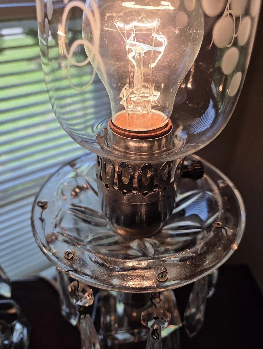 Vintage /Antique Pair of Boudoir Mantle Crystal Prisms Hurricane Table Lamps